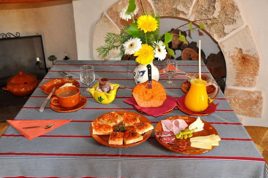 Agroturisme Can Bessol S'Horta Buitenkant foto